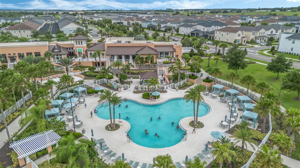 1633 NASSAU POINT TRAIL Kissimmee, FL 34747