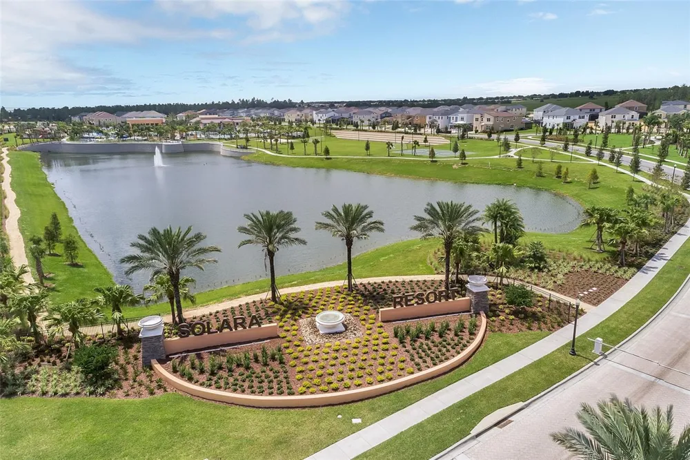 1633 NASSAU POINT TRAIL Kissimmee, FL 34747