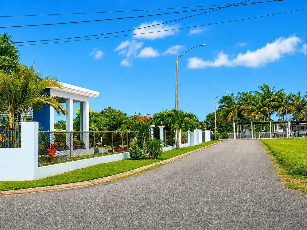467 BARRIO CAMASEYES, AGUADILLA, KM 4.8 INT Aguadilla, PR 00603