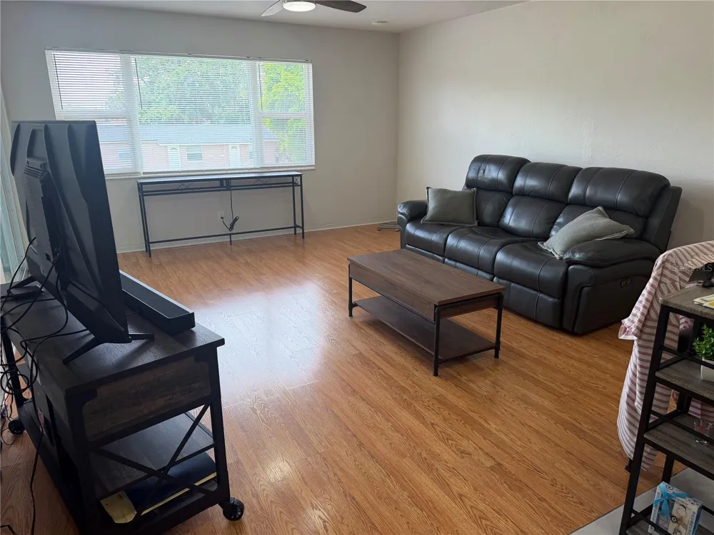 416 73RD AVENUE #205 St Petersburg, FL 33702