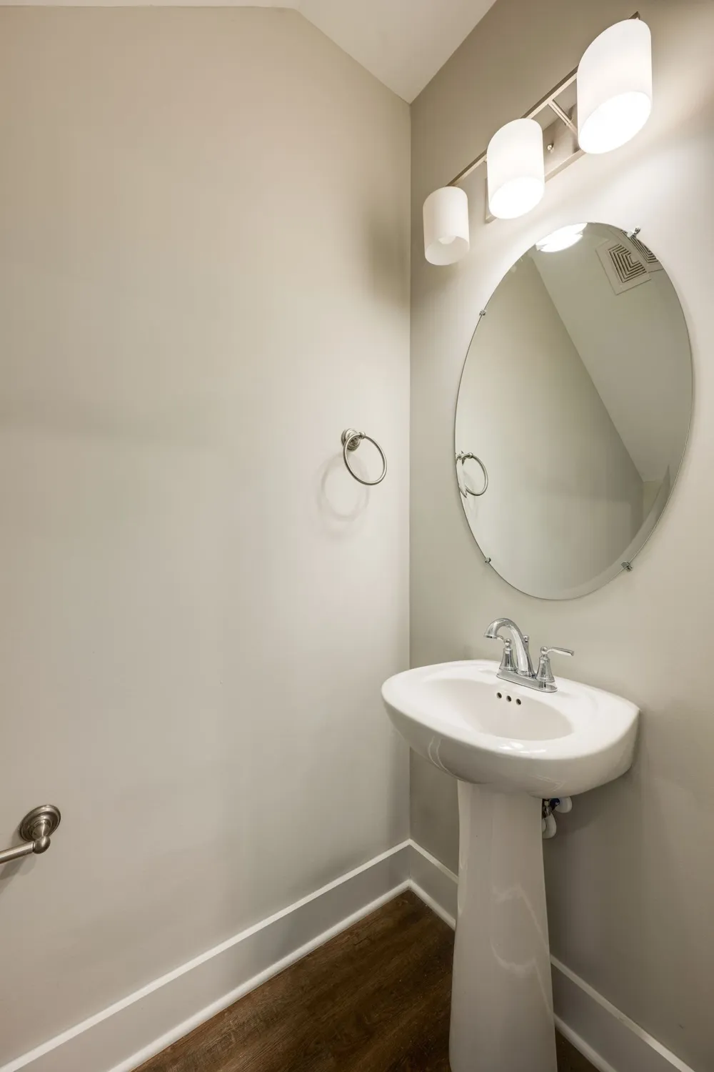 203 E Forge Ct White Bluff, TN 37187