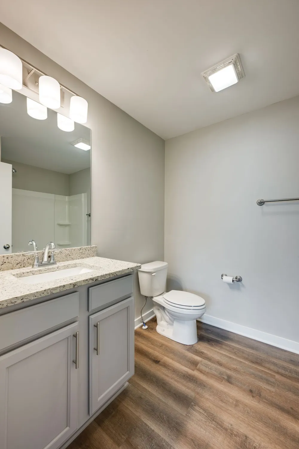 203 E Forge Ct White Bluff, TN 37187