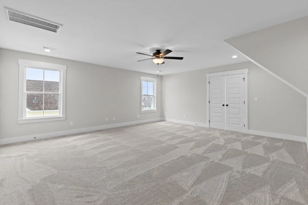 162 Bending Oak Drive Chickamauga, GA 30707