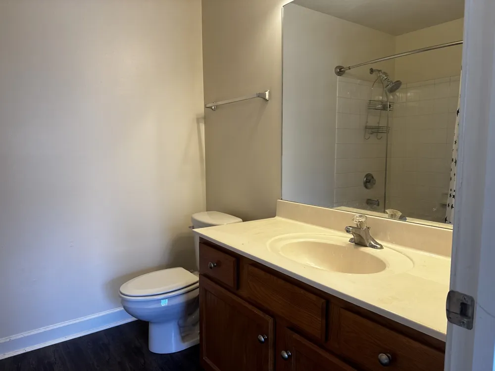 105 4th Ave #110 Murfreesboro, TN 37130