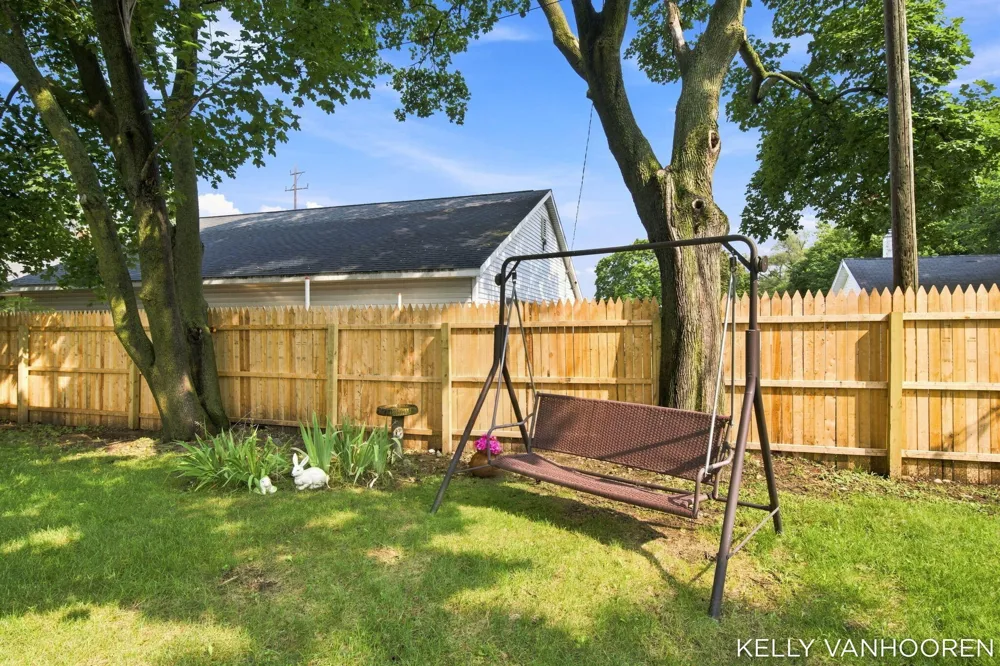 3771 Prairie Street SW Grandville, MI 49418