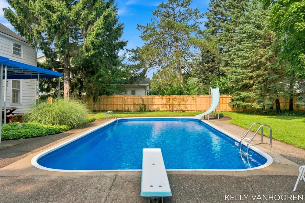 3771 Prairie Street SW Grandville, MI 49418