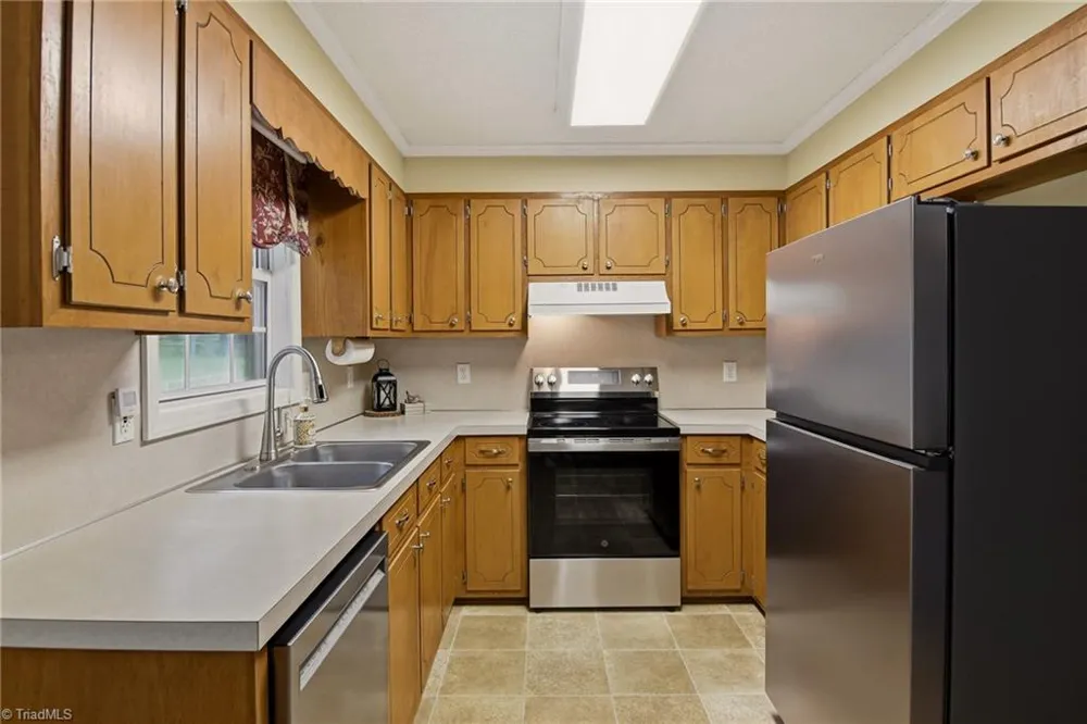 175 Kelly Lane Lexington, NC 27295