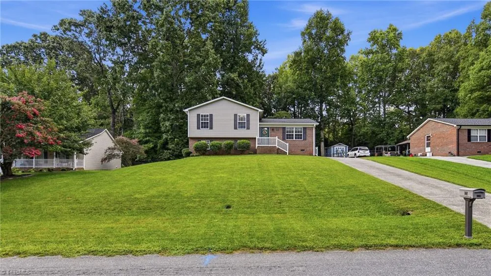 175 Kelly Lane Lexington, NC 27295