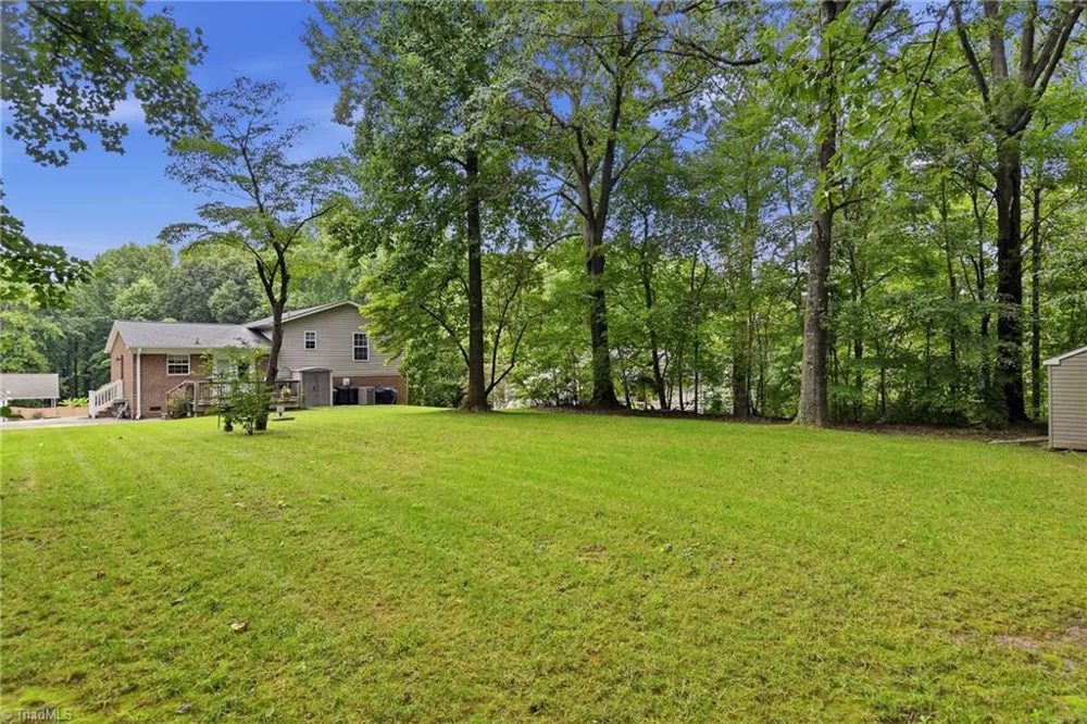 175 Kelly Lane Lexington, NC 27295