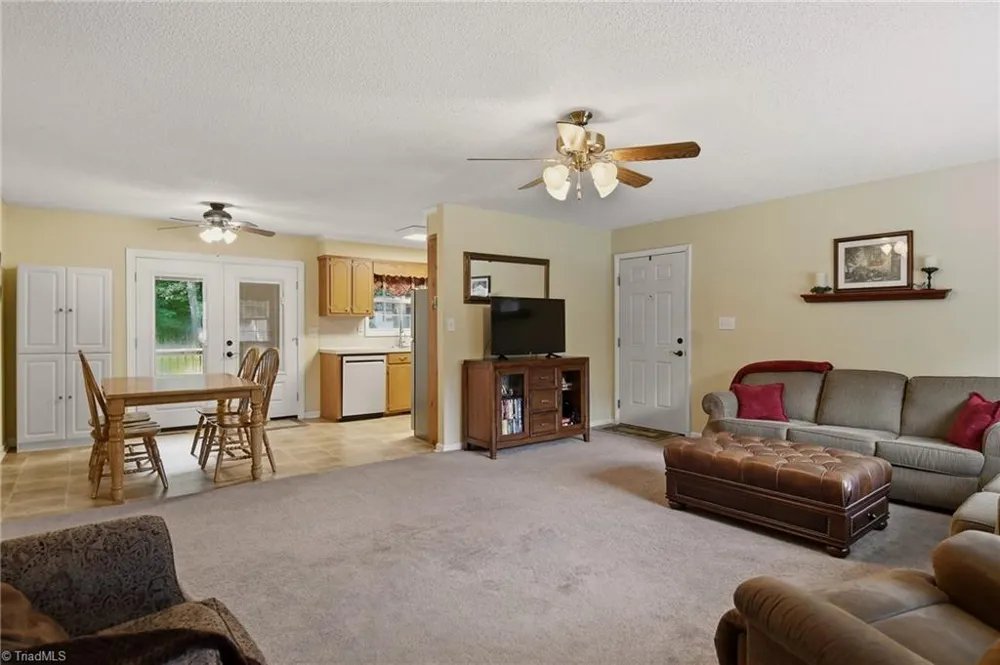 175 Kelly Lane Lexington, NC 27295