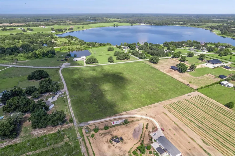 COUNTY ROAD 561 Clermont, FL 34711