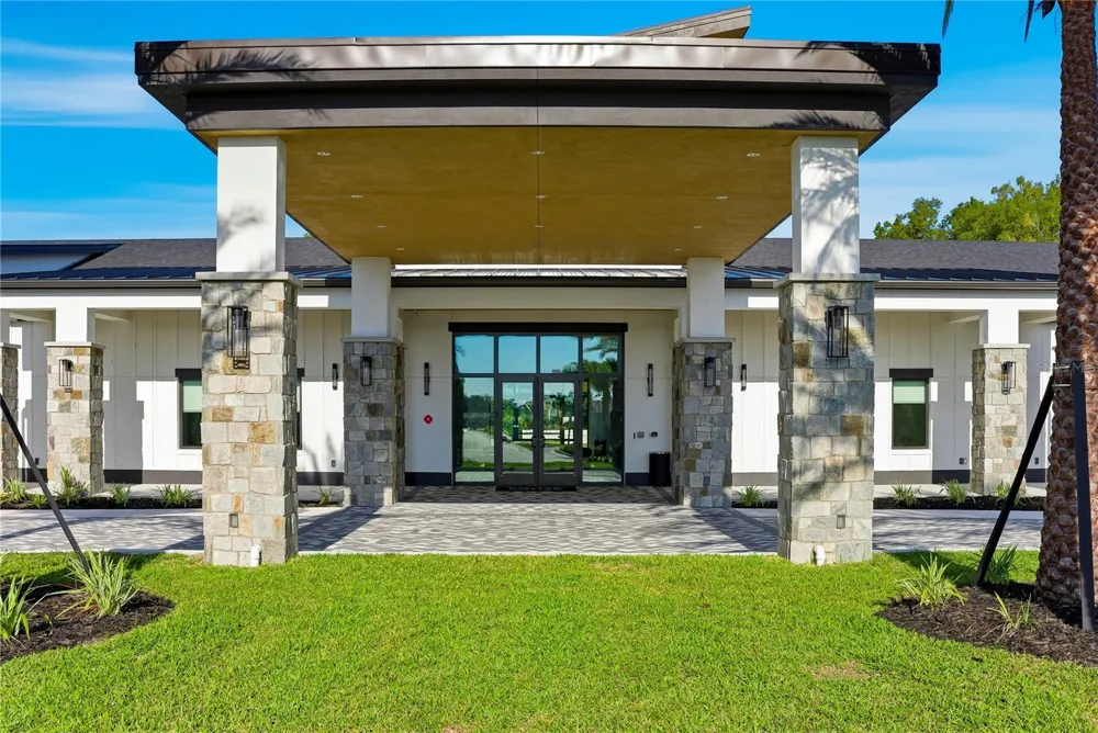 1193 CRESSWIND BOULEVARD Deland, FL 32724