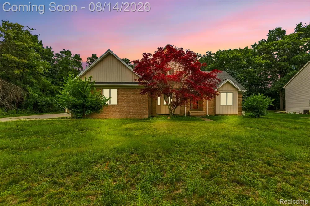 3326 Shorewood Avenue Fort Gratiot Charter Township, MI 48059