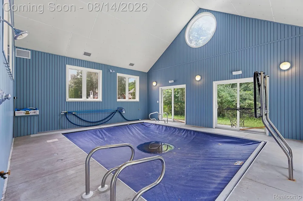3326 Shorewood Avenue Fort Gratiot Charter Township, MI 48059