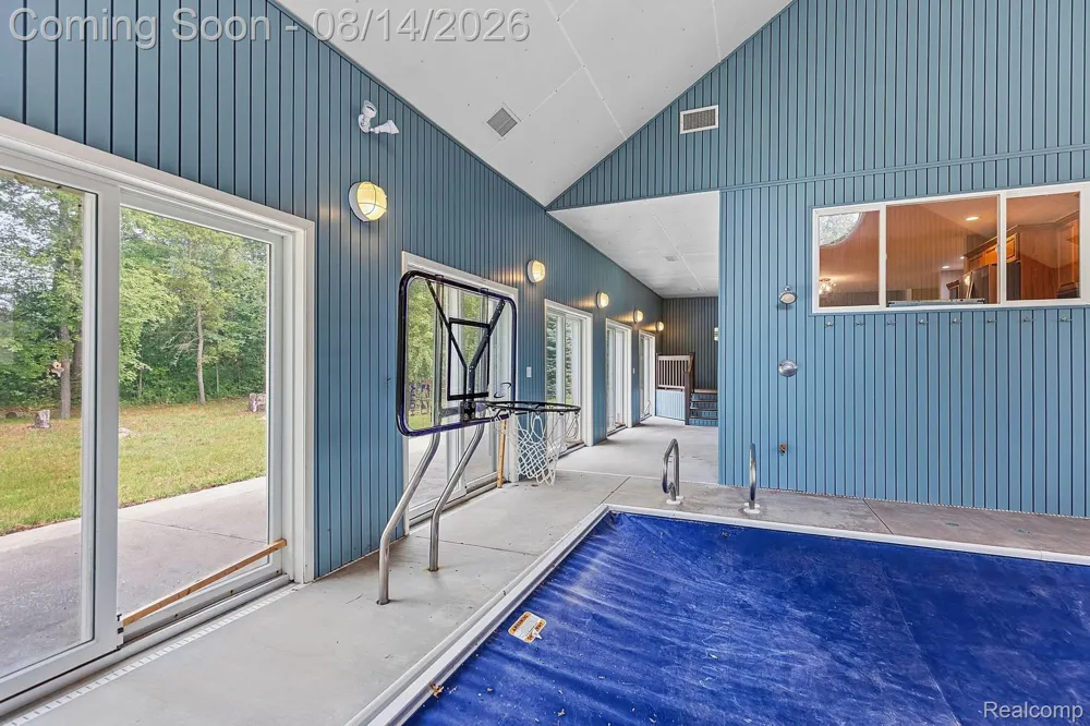 3326 Shorewood Avenue Fort Gratiot Charter Township, MI 48059