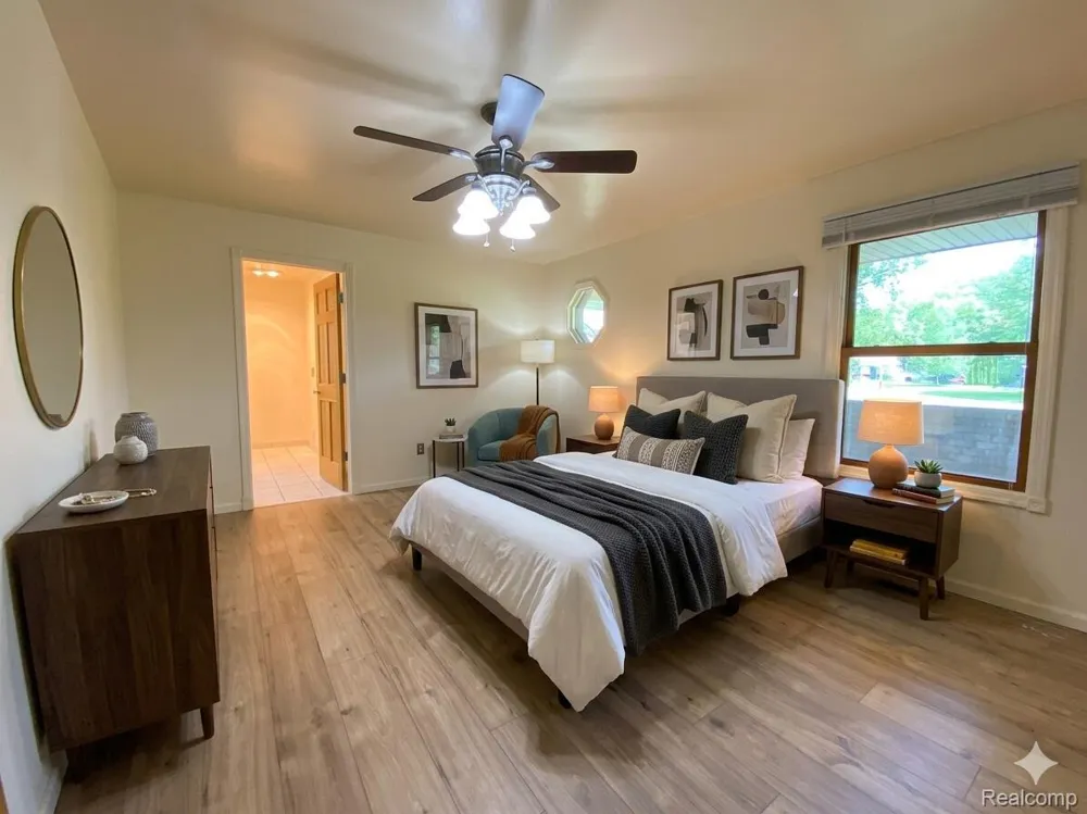 7715 Hidden Knoll Court Conway Township, MI 48418