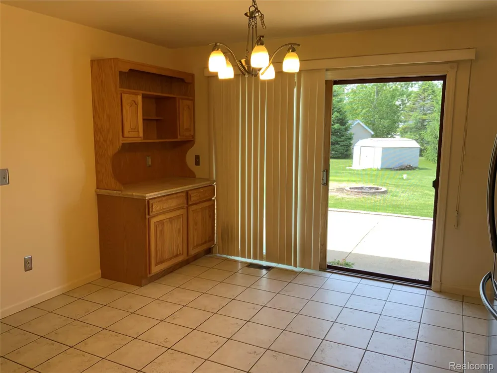 7715 Hidden Knoll Court Conway Township, MI 48418