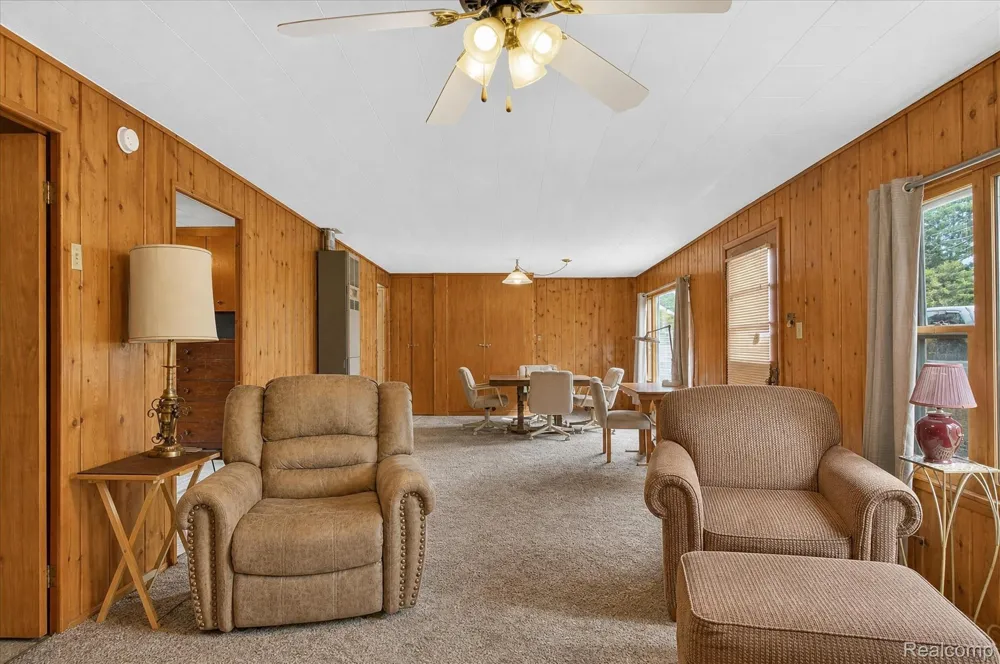 1895 Otsego Rd Road Roscommon Township, MI 48656