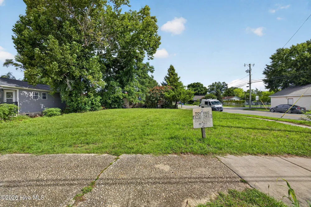 Address Not Shown Wilmington, NC 28401