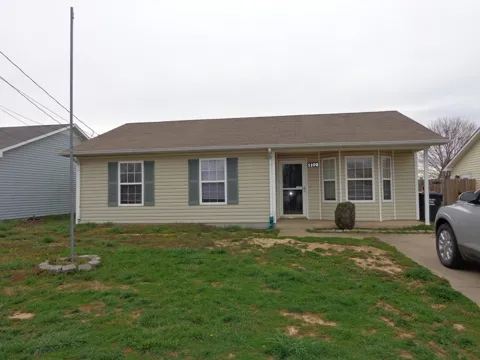 1102 Keith Ave