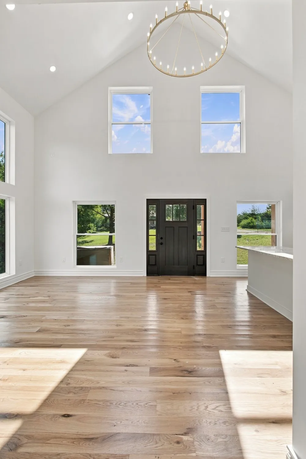 119 Pondview Dr Hohenwald, TN 38462