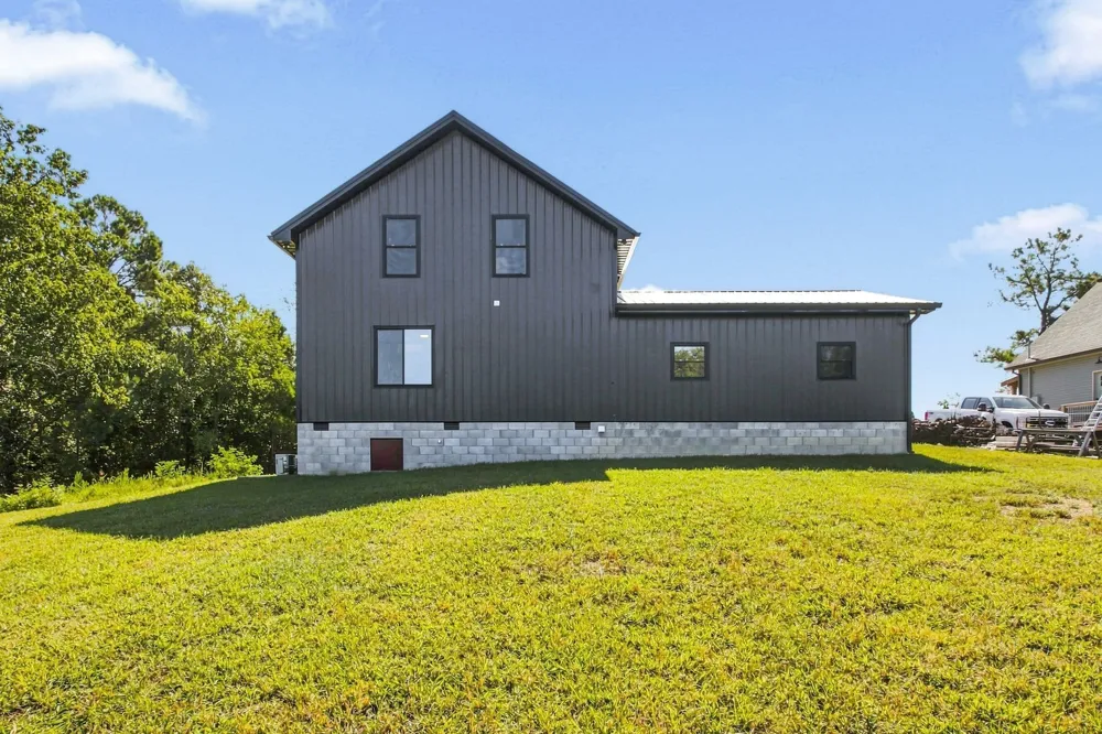 119 Pondview Dr Hohenwald, TN 38462