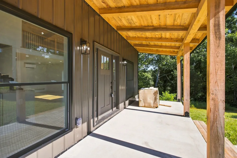 119 Pondview Dr Hohenwald, TN 38462