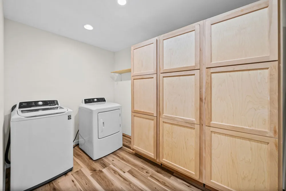 153 High Point Rd Erin, TN 37061