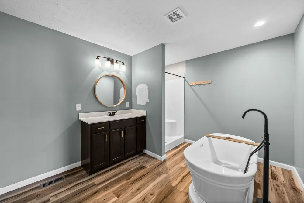 153 High Point Rd Erin, TN 37061