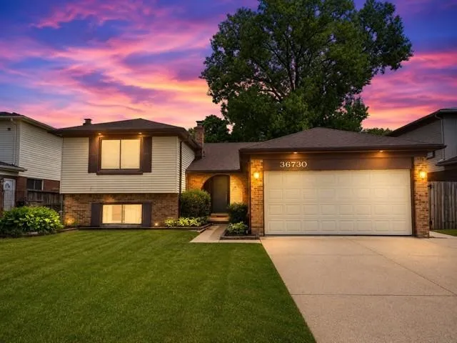 36730 Engleside Drive Sterling Heights City, MI 48310