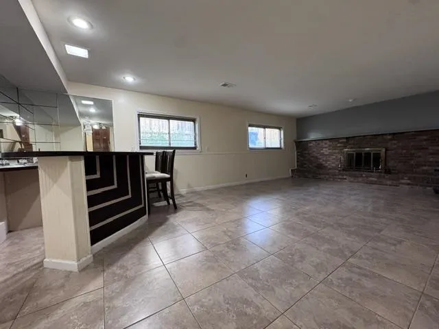 36730 Engleside Drive Sterling Heights City, MI 48310