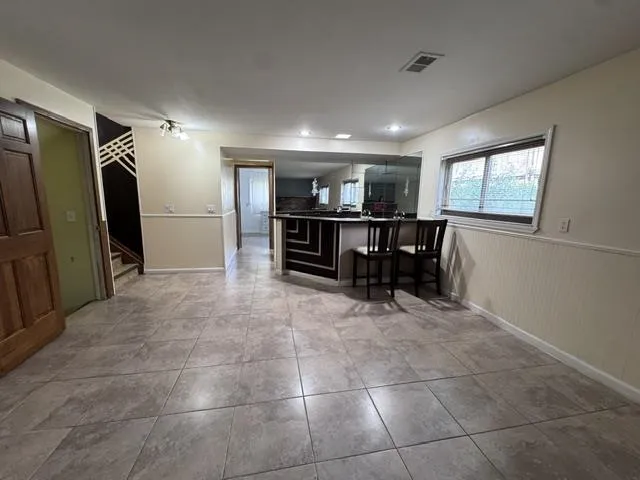 36730 Engleside Drive Sterling Heights City, MI 48310