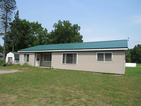 902 Fourth Street