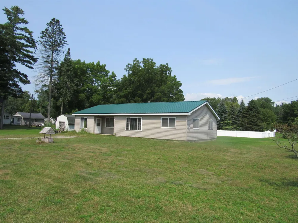 902 Fourth Street Tawas Township, MI 48763