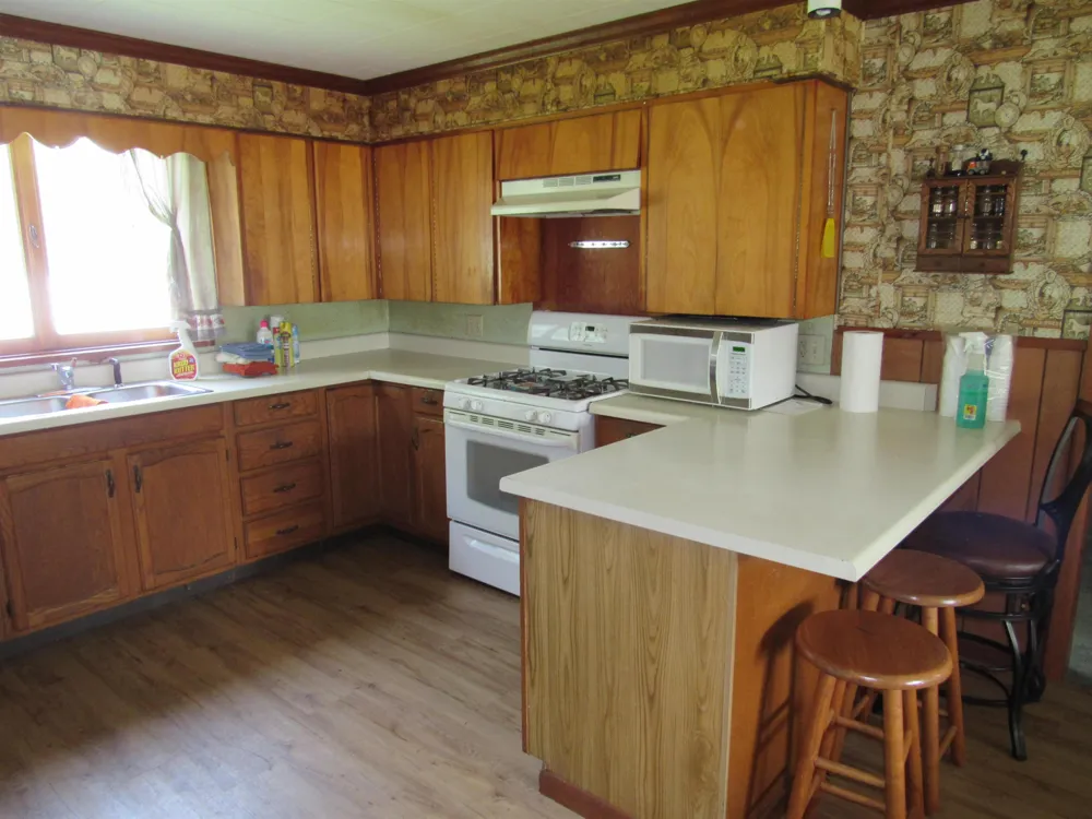 902 Fourth Street Tawas Township, MI 48763