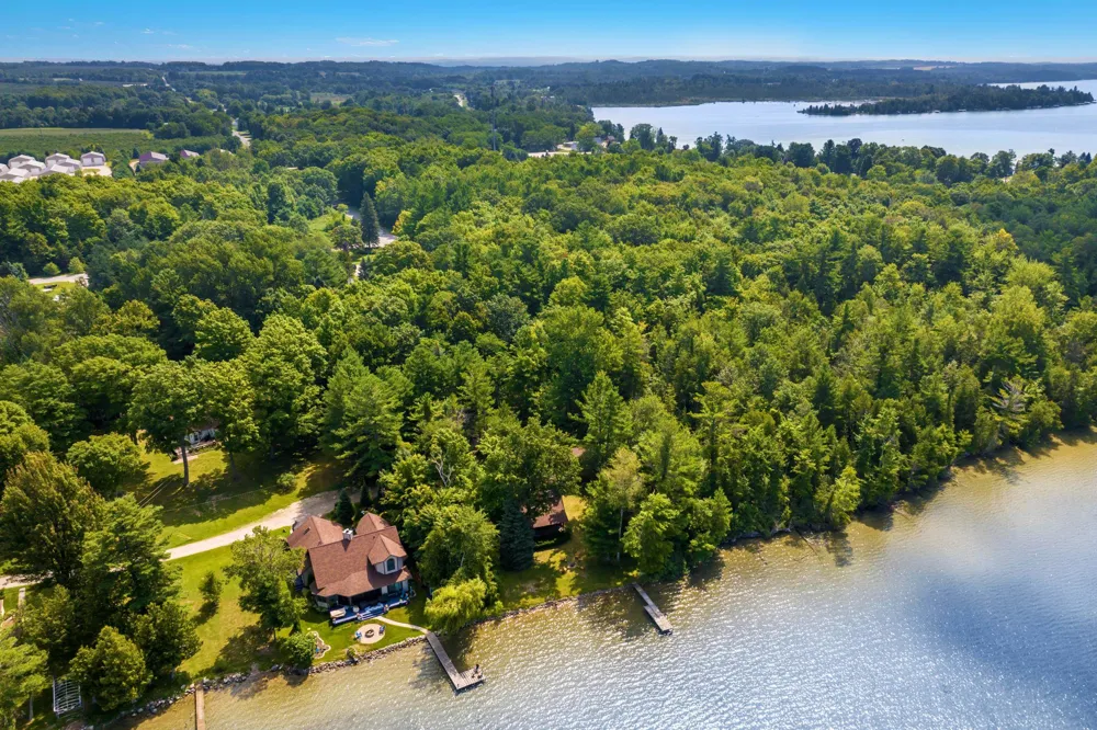 6936 Birchwood Elk Rapids Township, MI 49648