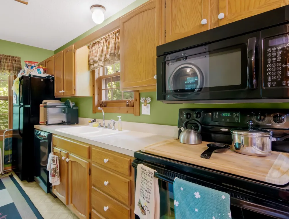 6936 Birchwood Elk Rapids Township, MI 49648
