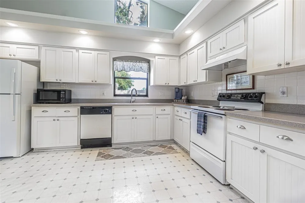 13837 LEROUX DRIVE Hudson, FL 34669