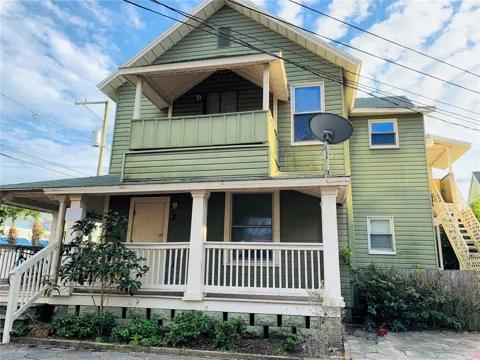 432 8TH AVENUE #2