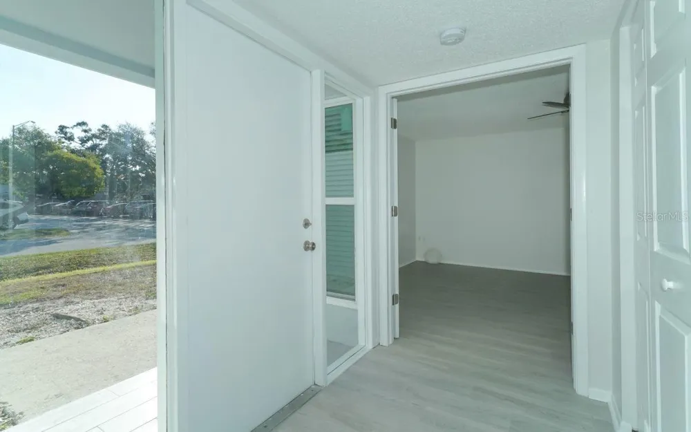 2139 COUVER DRIVE #2139 Sarasota, FL 34231
