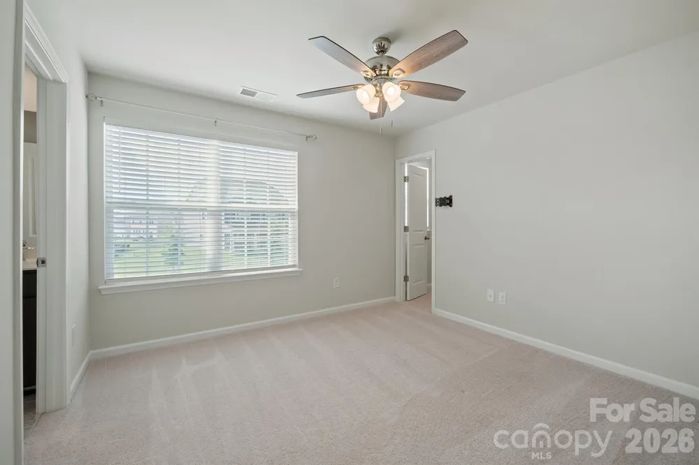 111 Lambeth Loop Mooresville, NC 28115