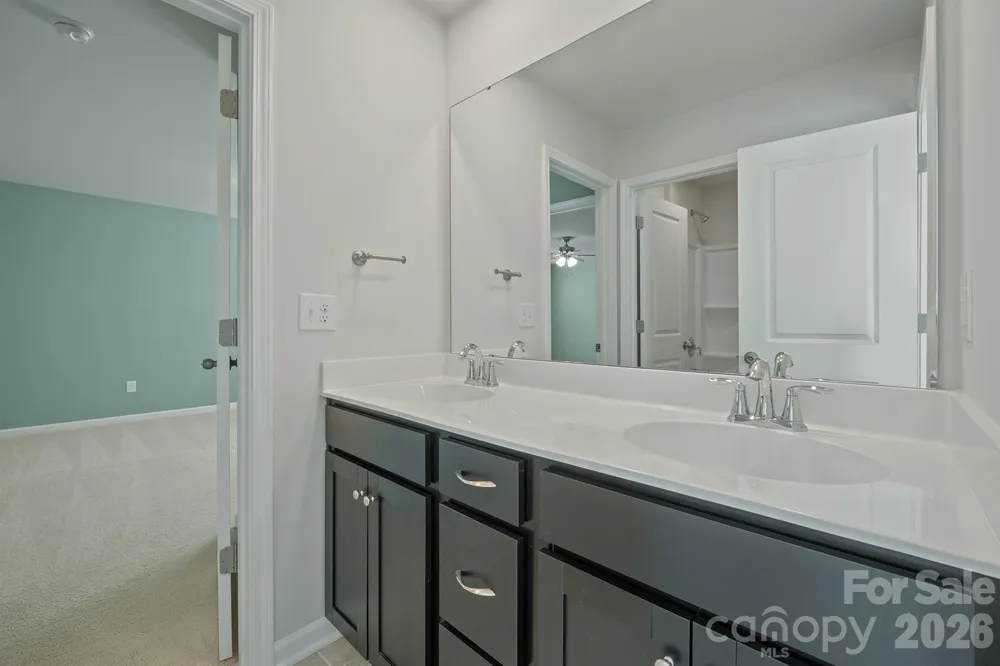 111 Lambeth Loop Mooresville, NC 28115