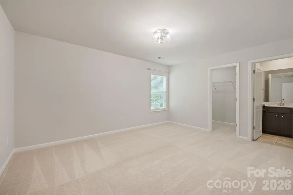 111 Lambeth Loop Mooresville, NC 28115