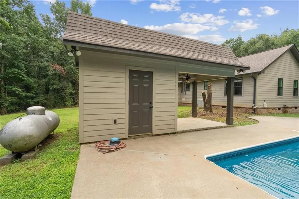 1358 Reeves Station Road SW Calhoun, GA 30701