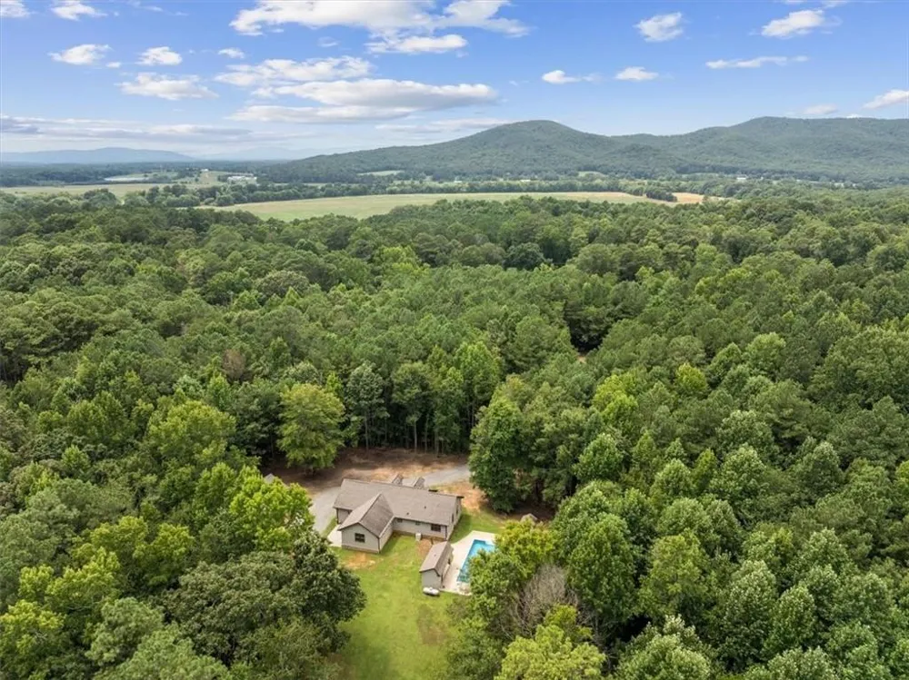 1358 Reeves Station Road SW Calhoun, GA 30701