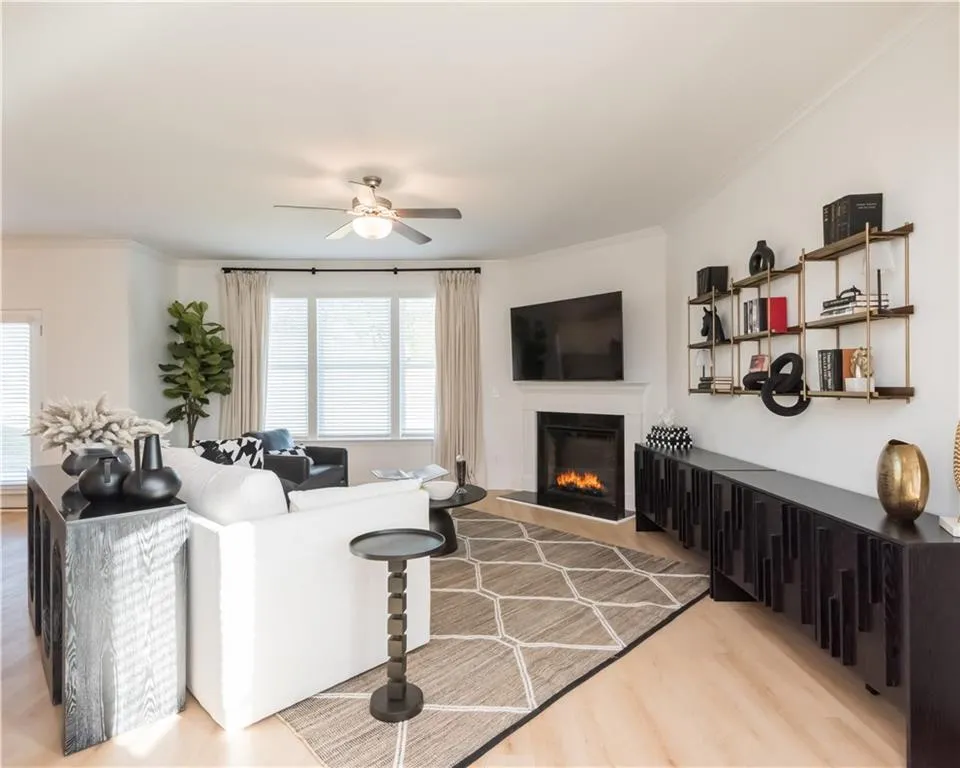 5933 Spring Way Stonecrest, GA 30038