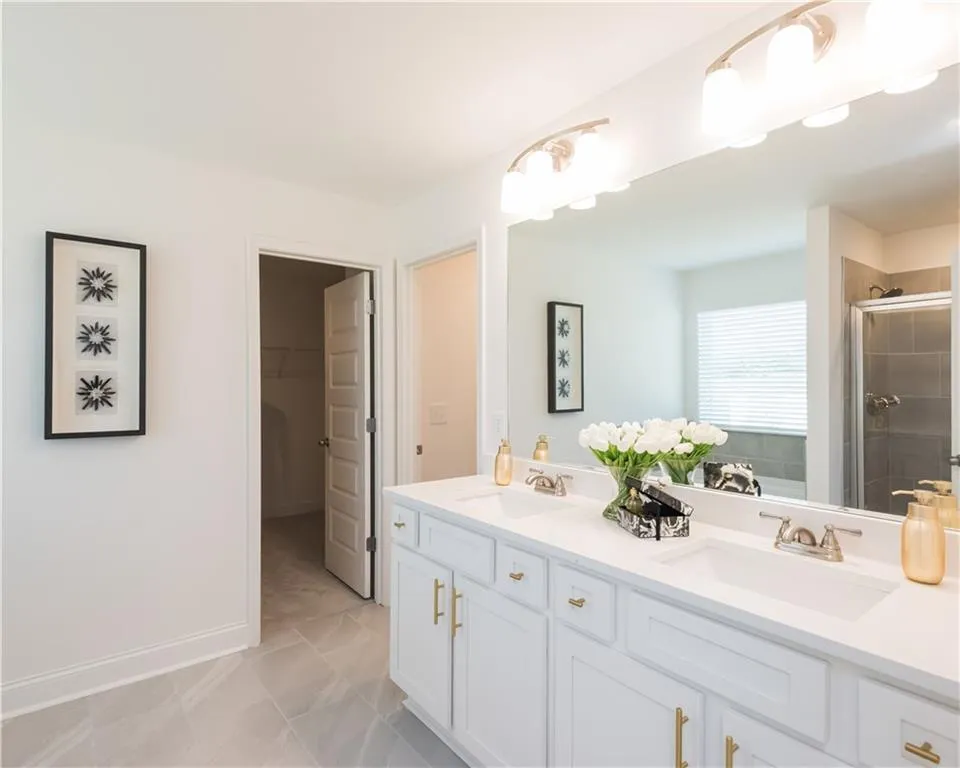 5933 Spring Way Stonecrest, GA 30038