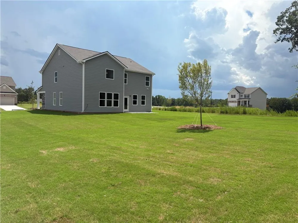 5933 Spring Way Stonecrest, GA 30038