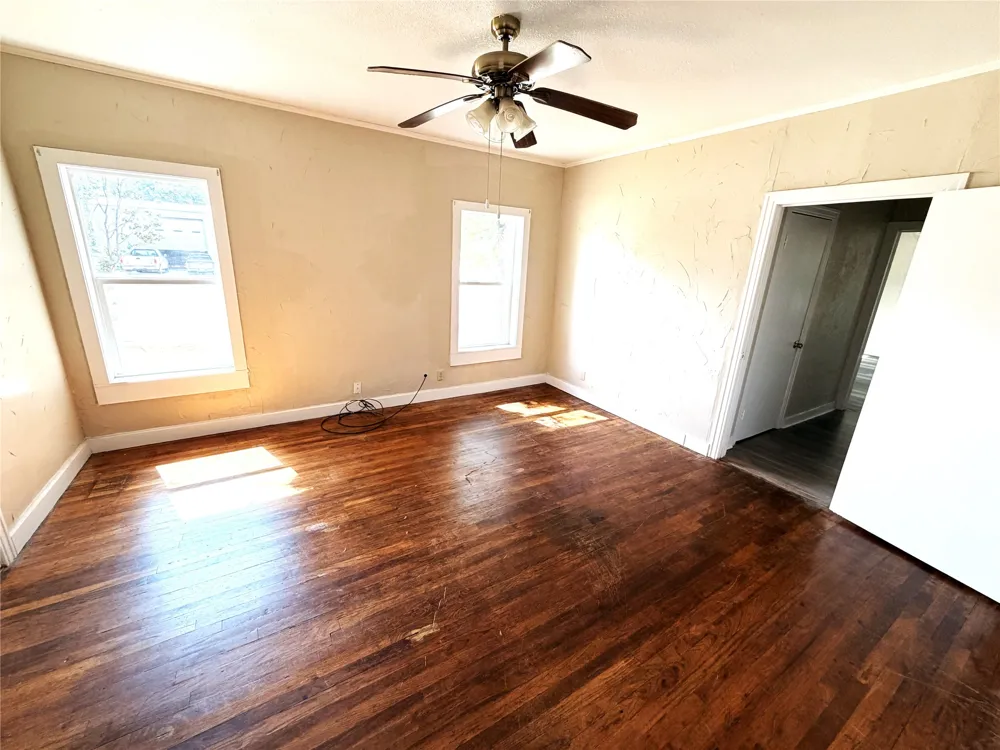 712 W Main Street Eastland, TX 76448