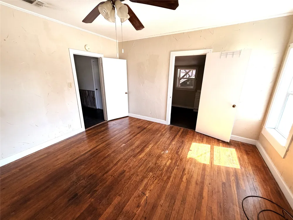712 W Main Street Eastland, TX 76448